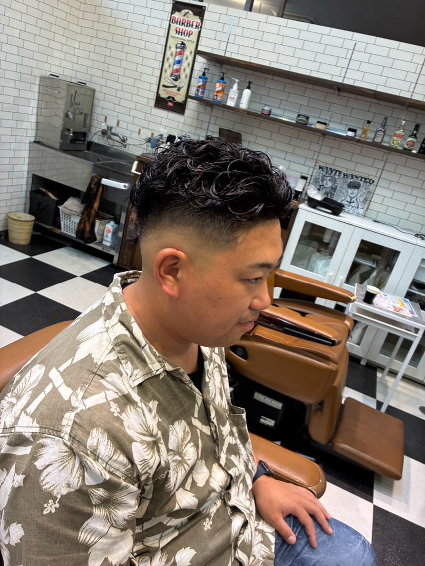 パーマ メンズ 山中 悠人のヘアスタイル