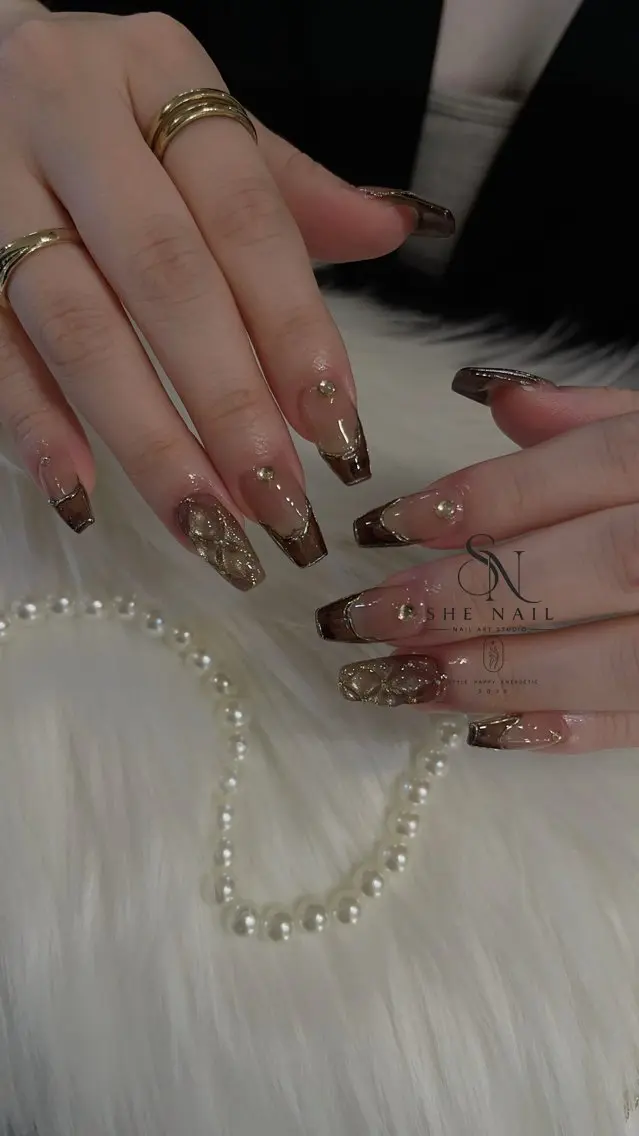 ネイル アートネイル ガーリー 韓国ネイル ロングネイル 持ち込み ハンドネイル 博多 SHE Nailのネイルデザイン