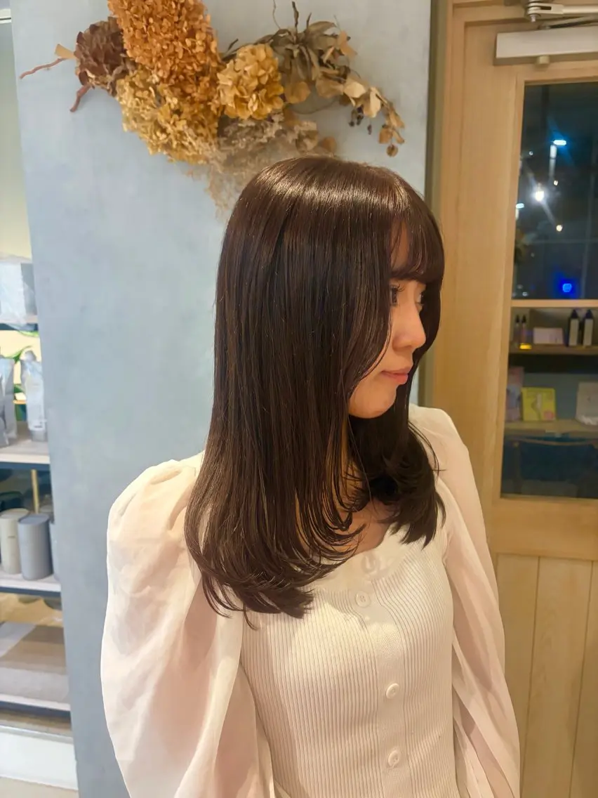 ロング カット ヘアカラー ROCCO アイナ/ レイヤー透明感カラーのヘアスタイル