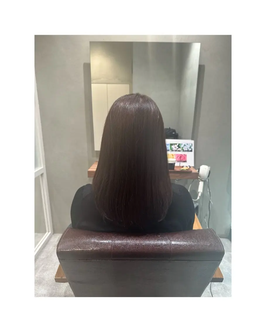 セミロング カラー カット ヘアカラー ｔｏｃｃａ /ｅｒｉのヘアスタイル