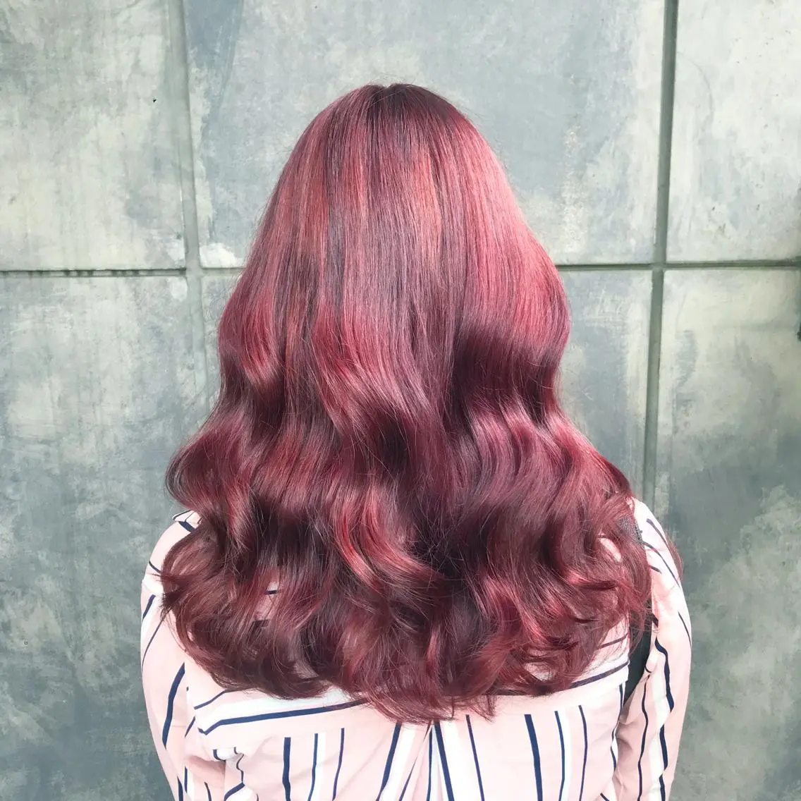 ロング カラー ブリーチ ラベンダーカラー ピンクカラー ピンクラベンダー ヨシンモリ K-POP好き美容師 🇰🇷Kai.Yのヘアスタイル