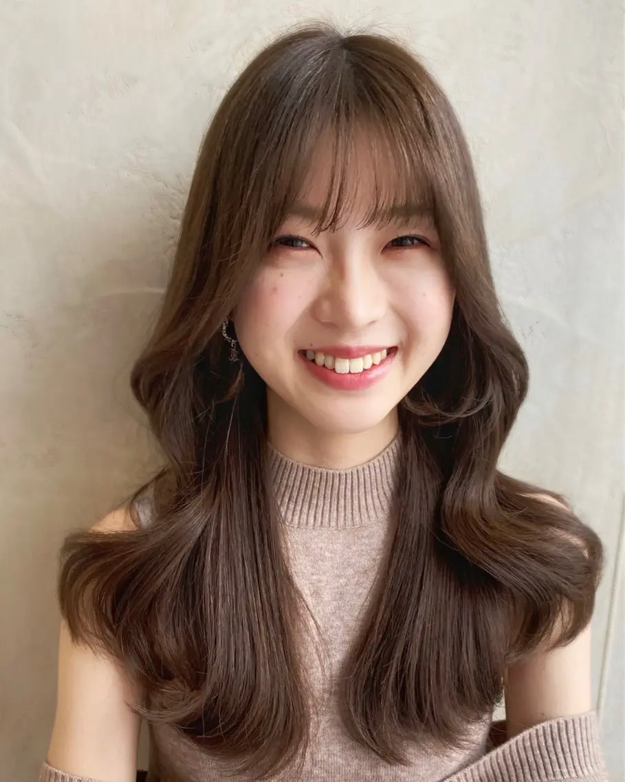 セミロング カラー 顔まわりカット🌟 くびれヘア/寺門遥輝のヘアスタイル
