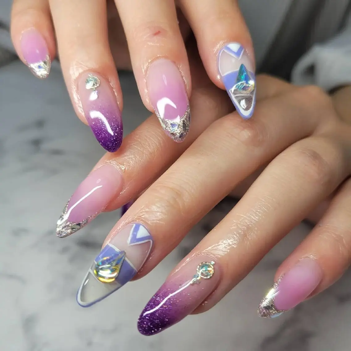 ネイル フレンチネイル ガラスフレンチ グラデーション パープル Nail salon Coco【溝の口駅】のネイルデザイン