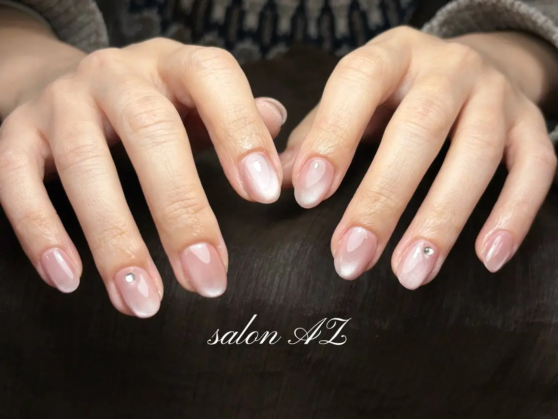 ネイル 長さ出し フットネイル フレンチネイル マグネットネイル ニュアンスネイル ハンドネイル salon AZのネイルデザイン