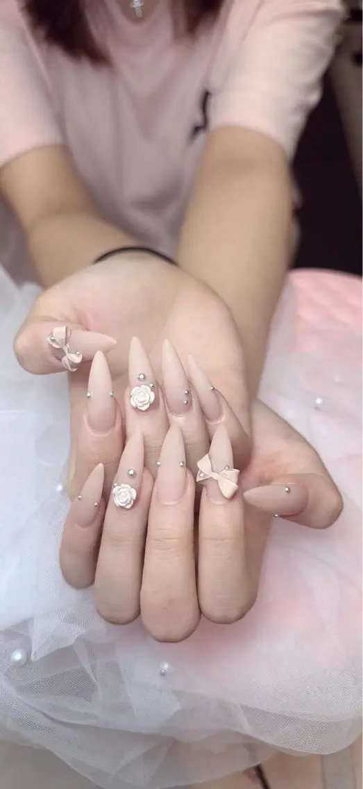 ネイル ハンドネイル hue nail1のネイルデザイン
