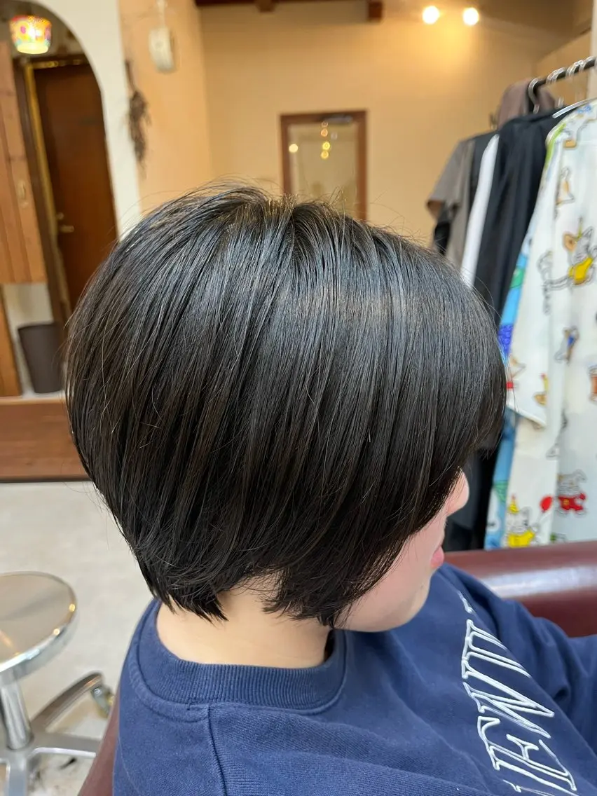 ショート ショートヘア 岡部 夏生のヘアスタイル