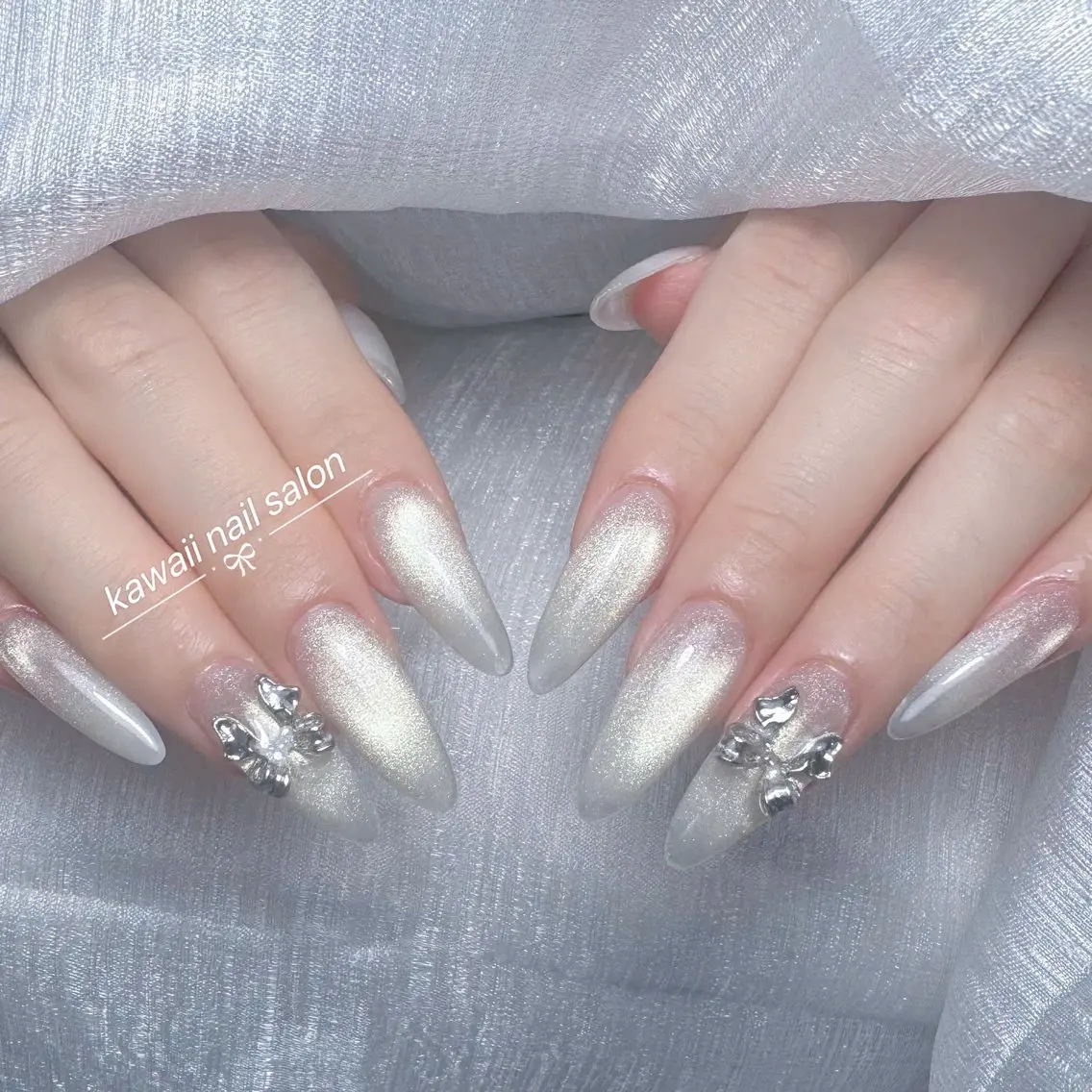 ネイル ドット フレンチネイル 韓国ネイル マグネットネイル オフィスネイル Kawaii Nail Salonのネイルデザイン