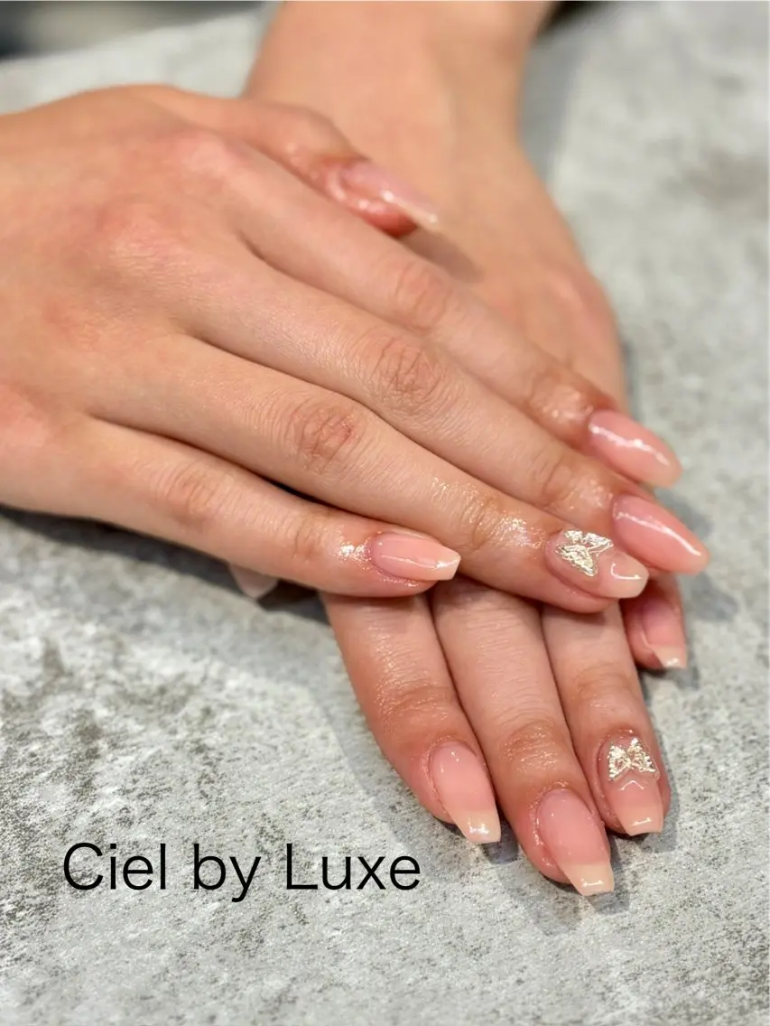 ネイル ワンカラーネイル ハンドネイル CielbyLuxe manamiのネイルデザイン