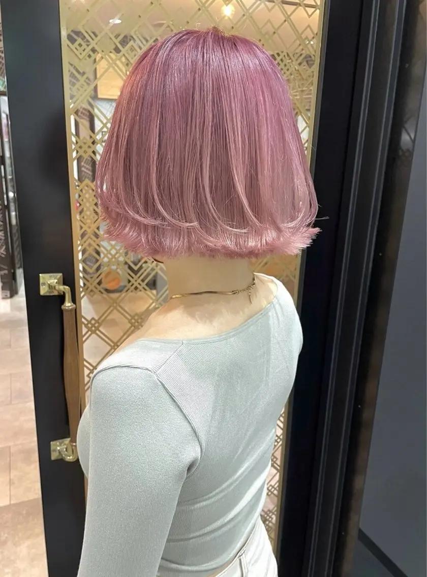 ショート カラー ヘアカラー 西村 理伽のヘアスタイル