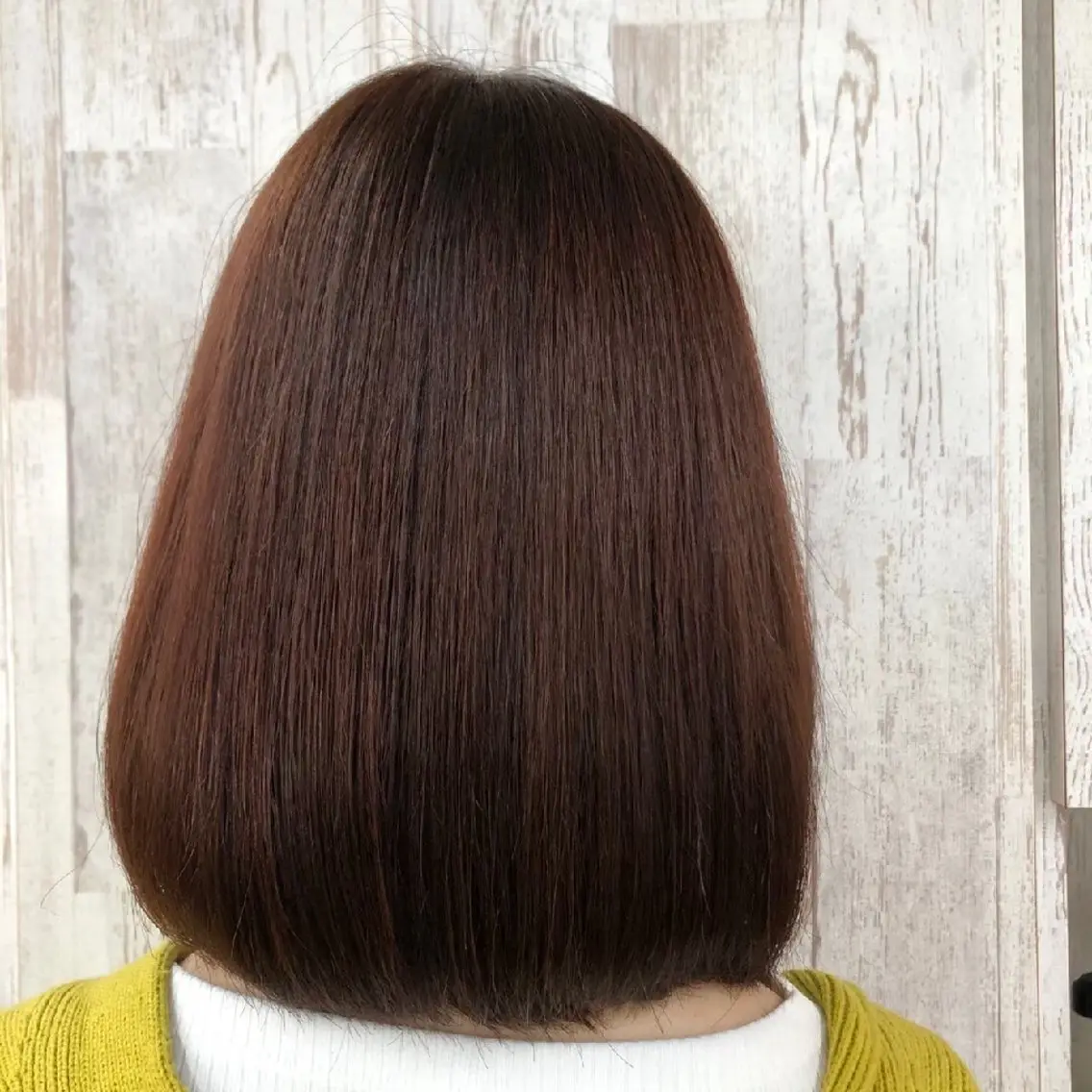 ミディアム カラー カット 安藤 真由のヘアスタイル