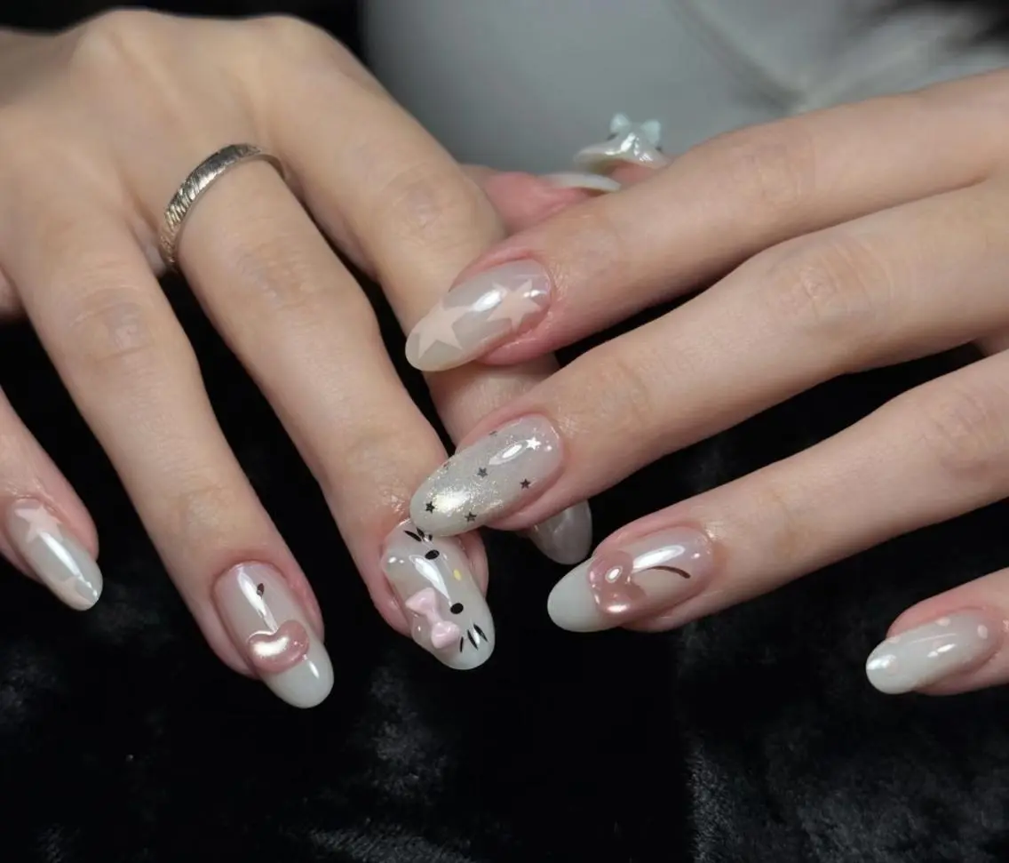 ネイル ハンドネイル ハンドケア 🍑 momo_nailのネイルデザイン
