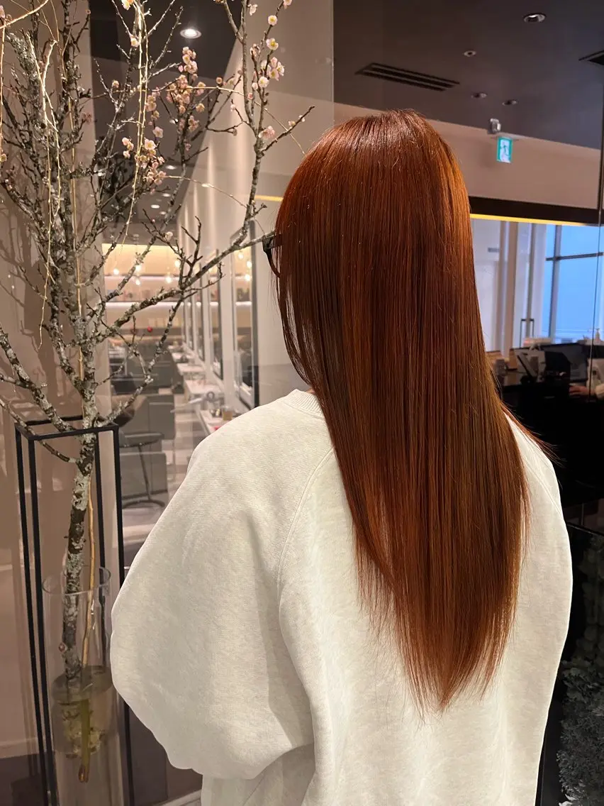 ロング カラー 中原 優美のヘアスタイル
