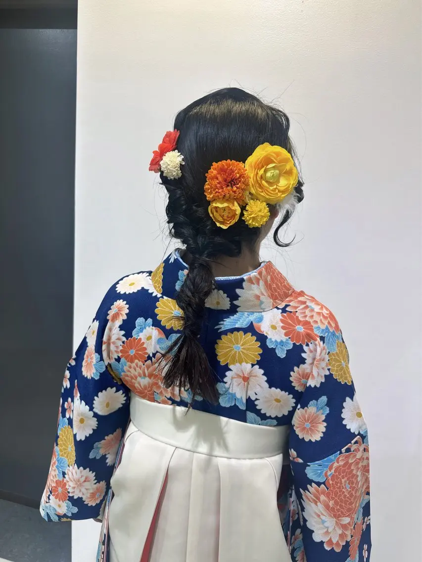 ヘアアレンジ 木曜日空きあり‼️ 艶々カラー🩷のヘアスタイル