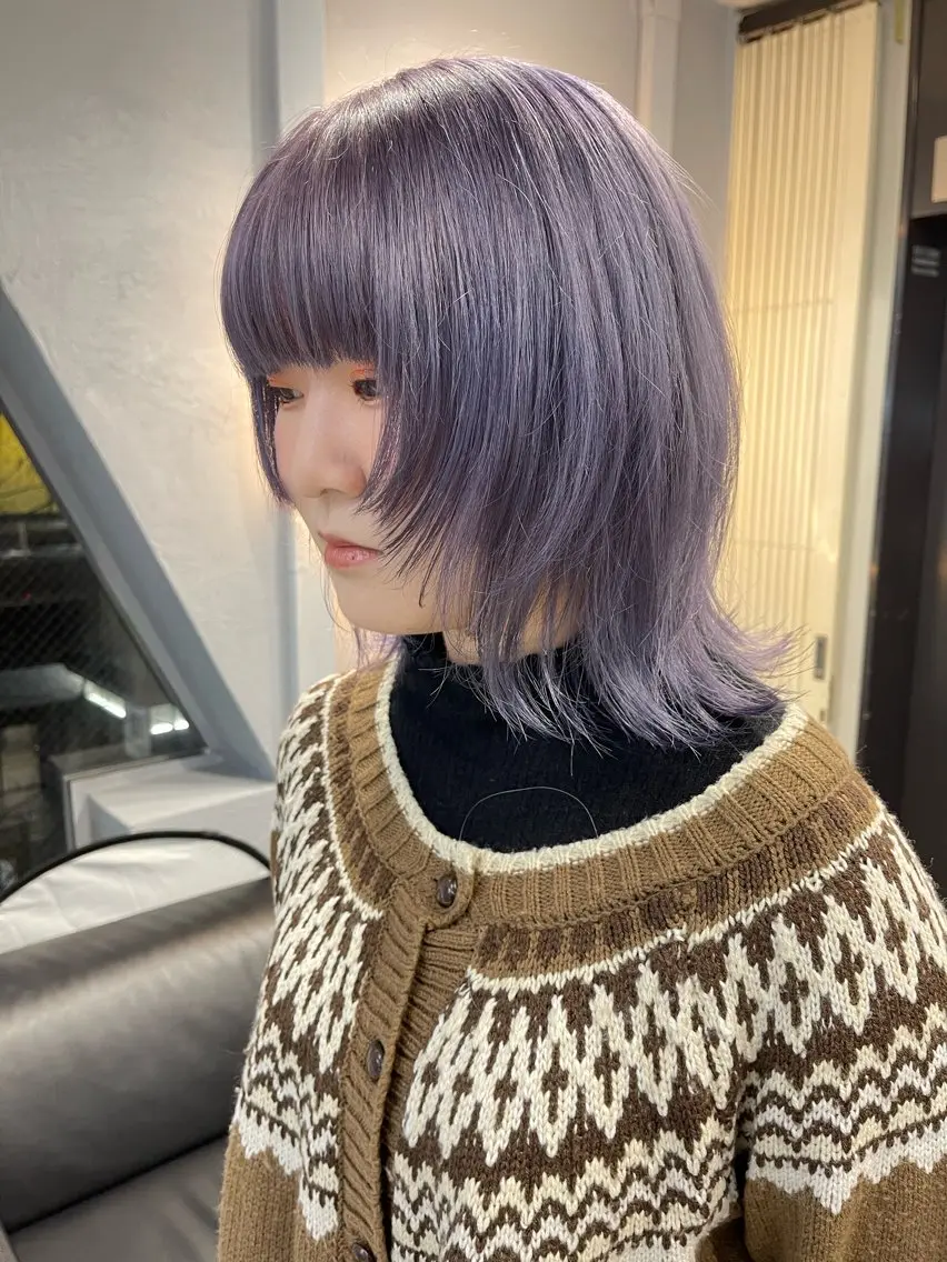 ミディアム カラー ブリーチ ケアブリーチ デザインカラー ダブルカラー イヤリングカラー ヘアカラー トリートメント TATSUブリーチ/ ミルクティーベージュのヘアスタイル