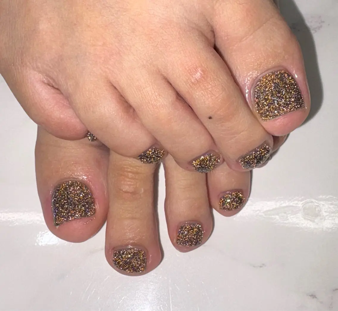 ネイル フットネイル one nailsalonのネイルデザイン