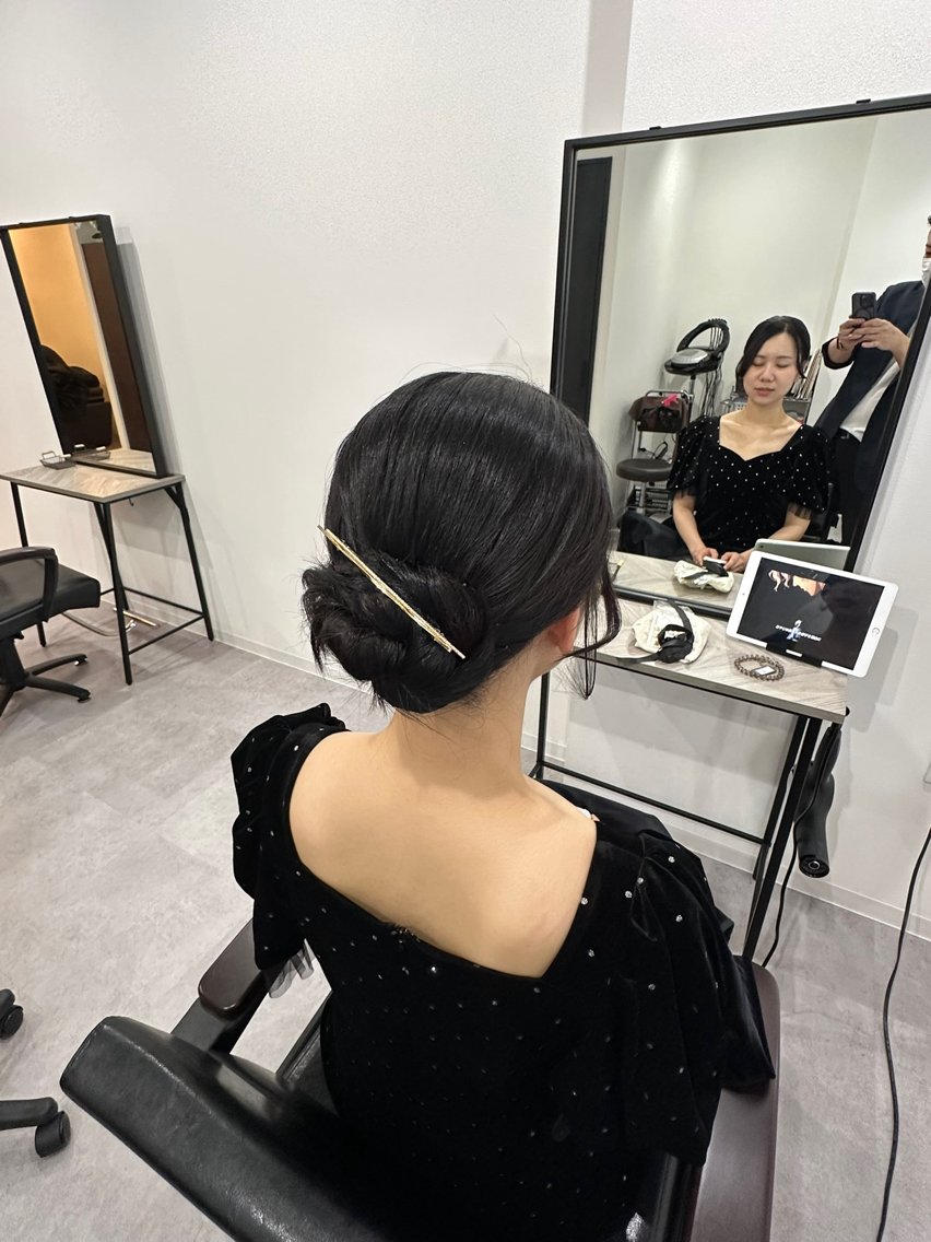 セミロング ヘアセット 🌈髪質改善🌈 過去の1艶サラ体験✨のヘアスタイル