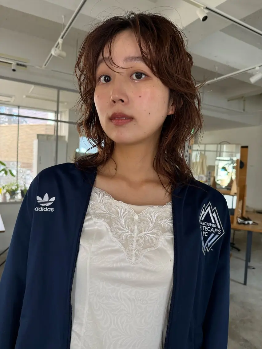 カラー ブラウンカラー 南部 綾音のヘアスタイル