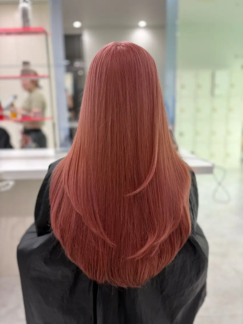 ロング 暖色系ハイトーン♡ mioriのヘアスタイル