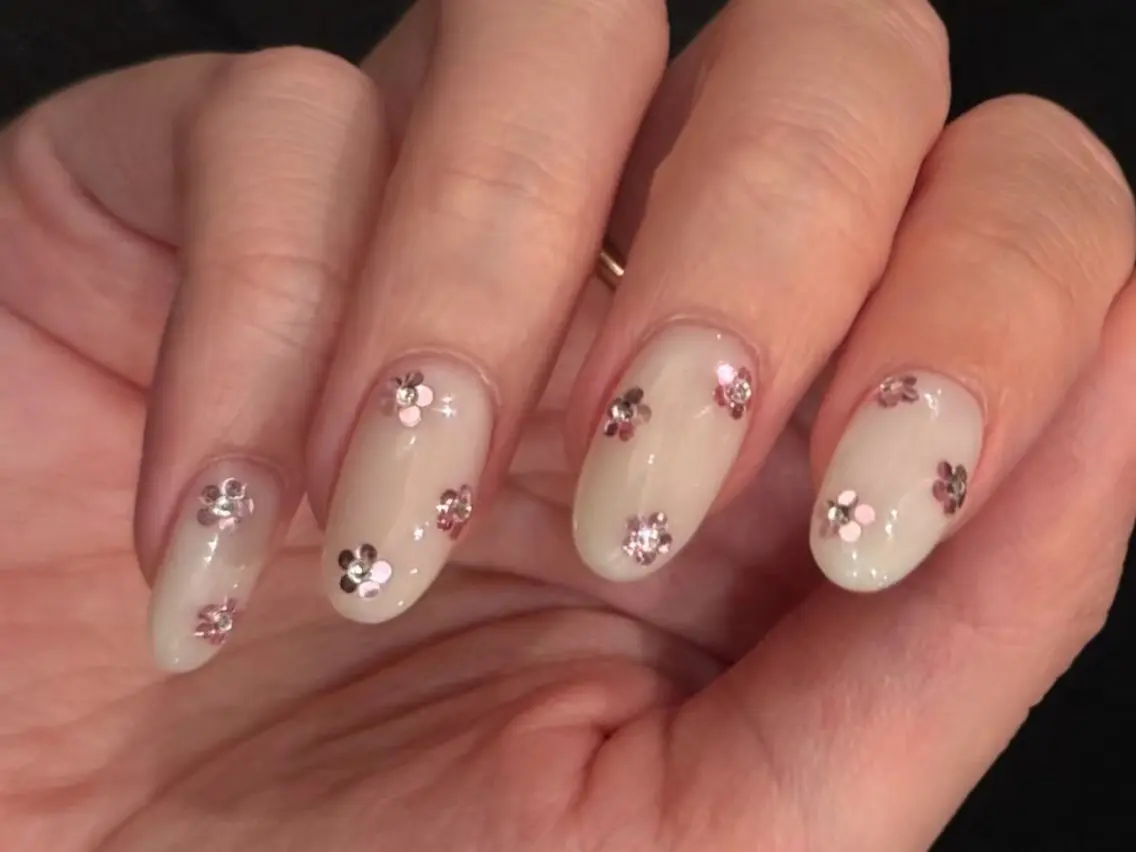 ミディアム ハンドネイル Atelier nail salonのネイルデザイン