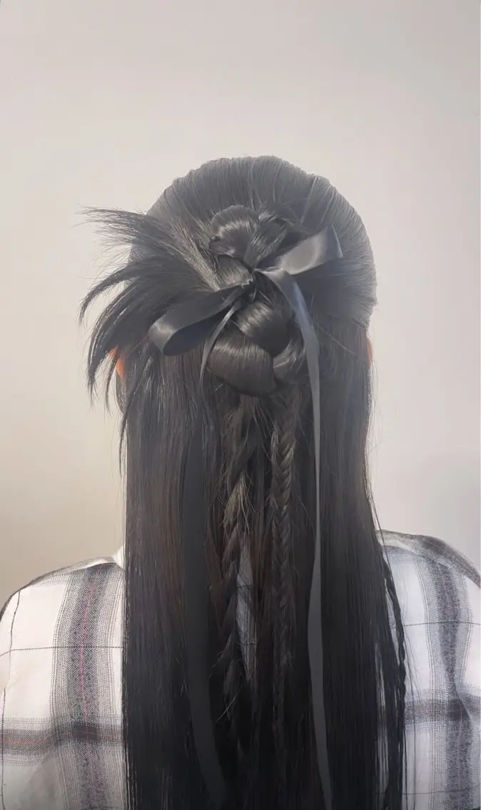 ロング 透明感カラー🪽 ゆうかのヘアスタイル