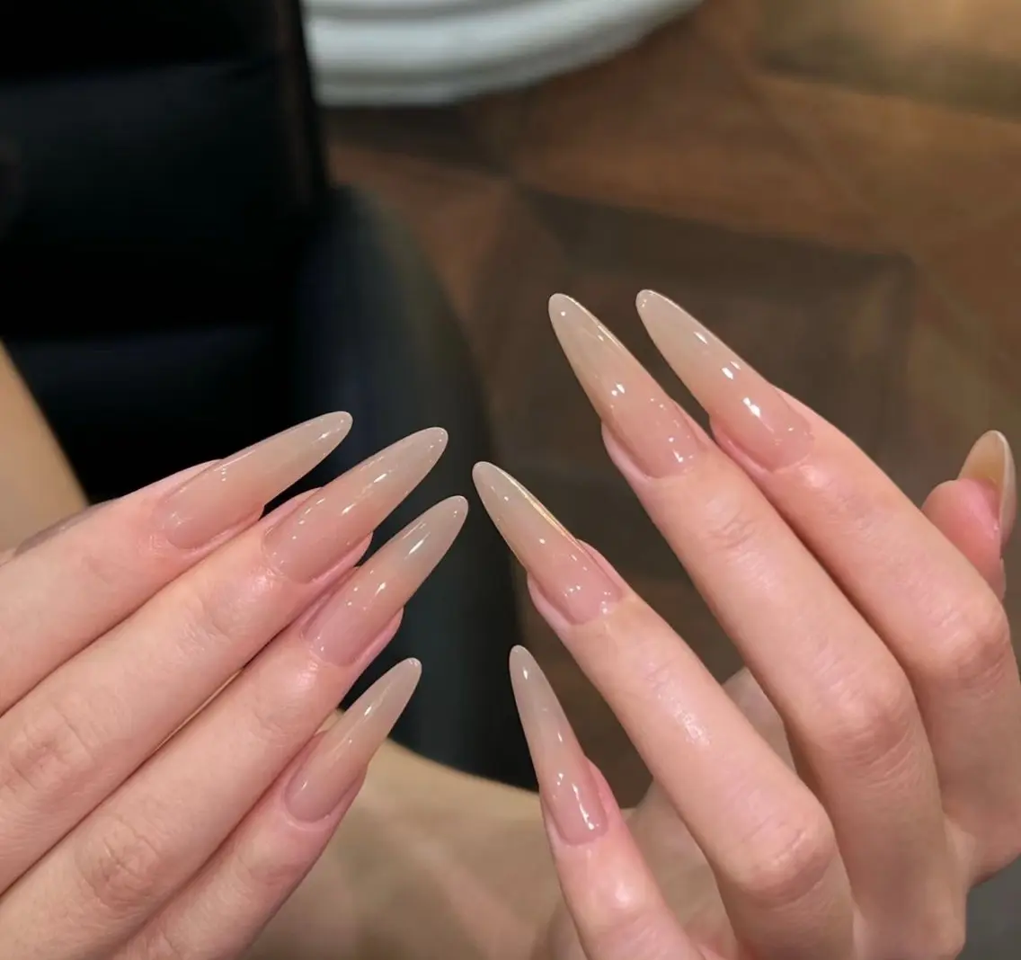 ネイル フットネイル フレンチネイル グラデーション 氷ネイル・うるうるネイル 韓国ネイル ハンドネイル Mixx Nail_ Studioのネイルデザイン