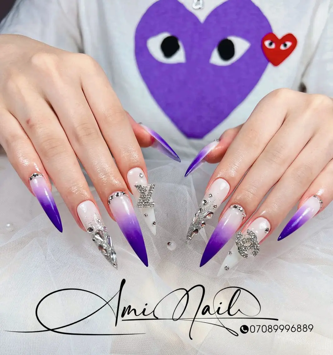 ネイル ハンドネイル Ami Nailsのネイルデザイン