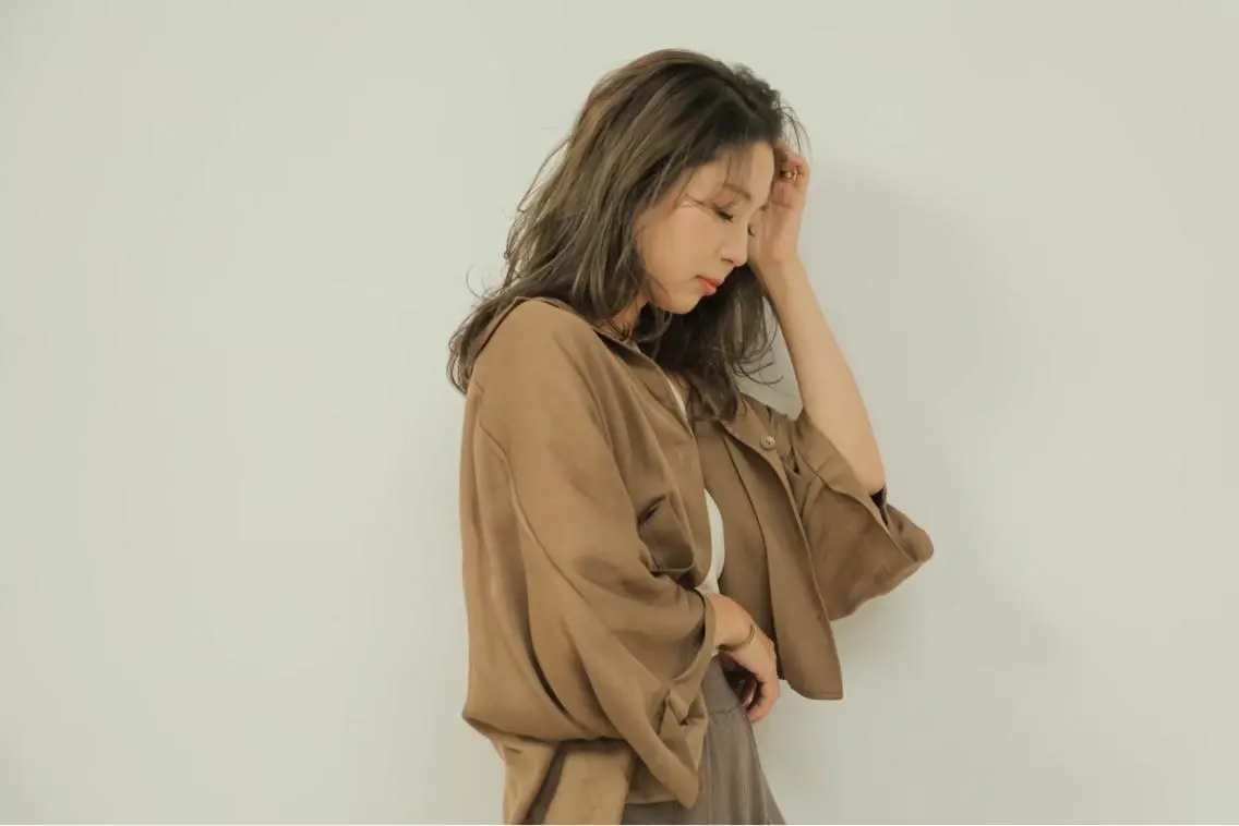 マツエク・マツパ 谷 なづきのヘアスタイル