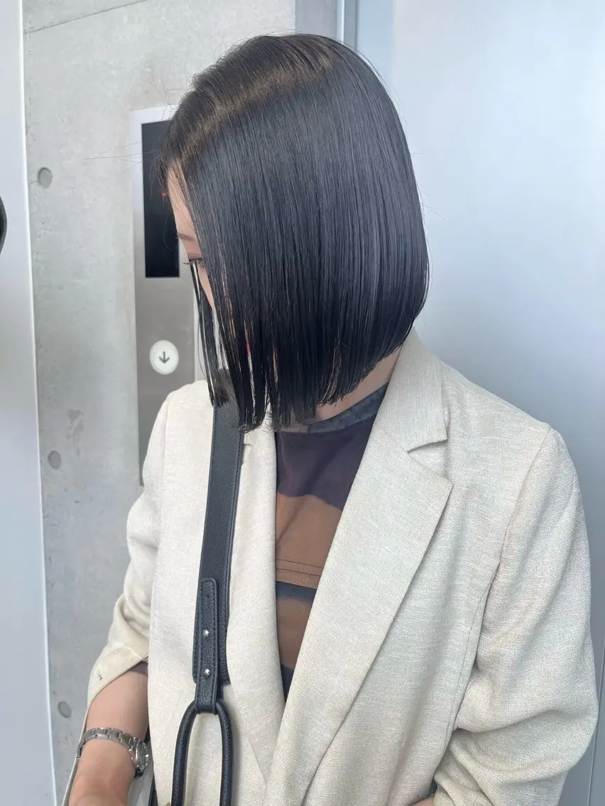 セミロング カラー パーマ ヘアアレンジ ヘアカラー トリートメント 透明感/オリーブ/ グレージュ/YUKAのヘアスタイル