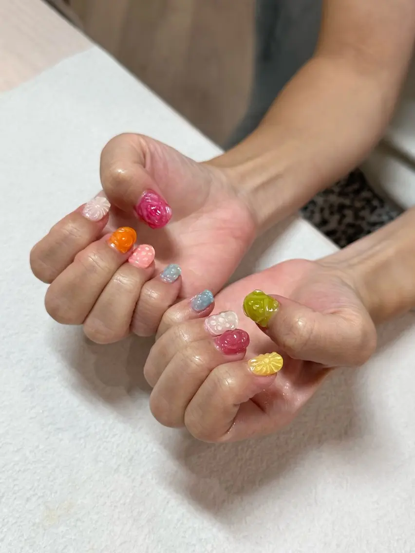 ネイル Noa Naturalのネイルデザイン