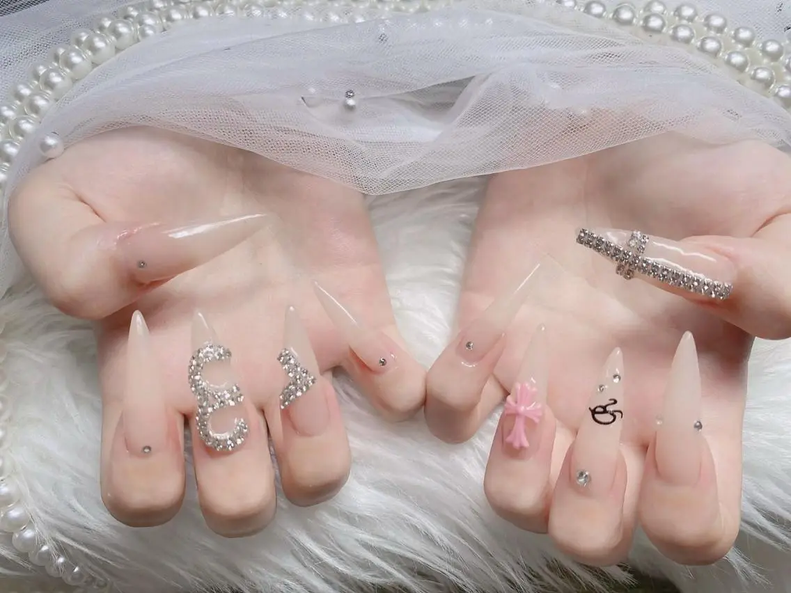 ネイル フレンチネイル ジェルネイル ハロウィン 韓国ネイル マグネットネイル ハンドネイル H.baby Nail Salonのネイルデザイン