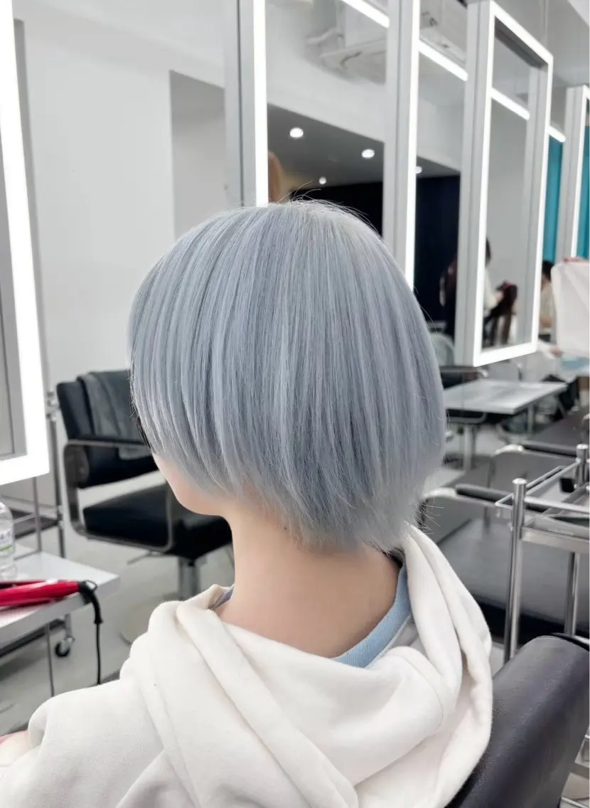 ショート ヘアカラー TACE AYANOのヘアスタイル