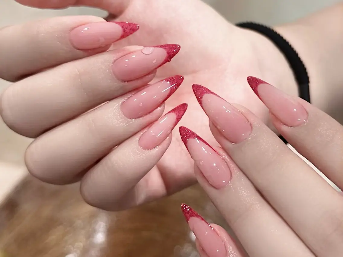 メンズ ネイル メンズ韓国風 オーロラネイル チークネイル 長さ出し フレンチネイル ハンドネイル NEW NAIL 池袋のネイルデザイン