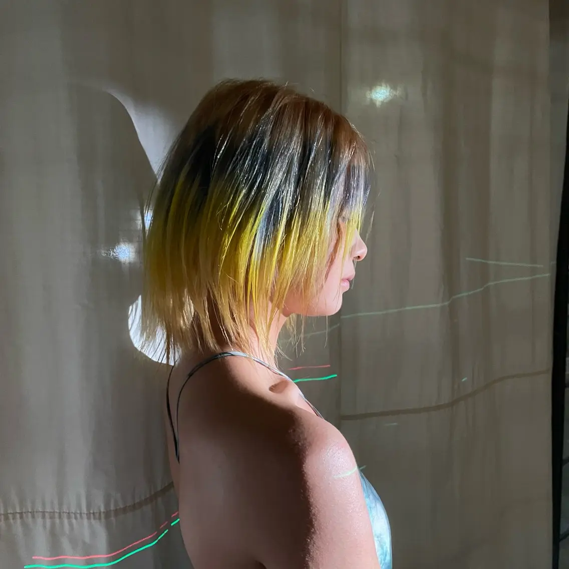ショート カラー ヘアアレンジ 艶髪施術 関谷ヒュウのヘアスタイル