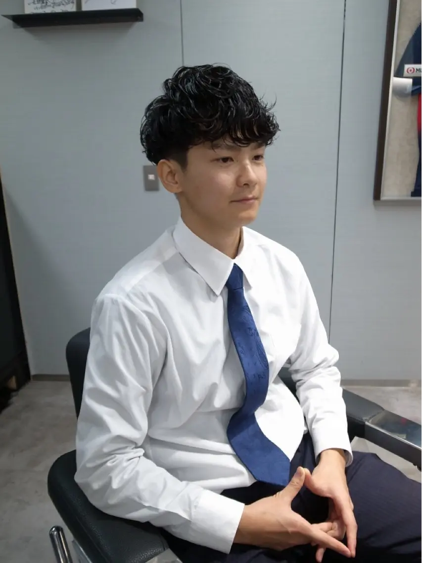 ショート パーマ メンズ ビジネス スペインカール カット パーマ 💈メンズフェード 特化DAIYA💈の眉毛・アイブロウイメージ
