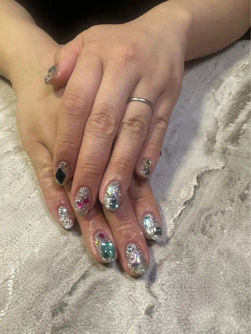 ネイル chiara 長さ出し/パラジェルのネイルデザイン