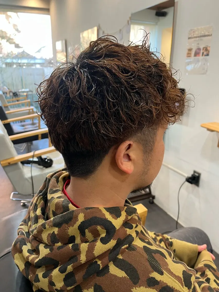パーマ メンズ メンズパーマ 刈り上げ 橋野 来夢のヘアスタイル