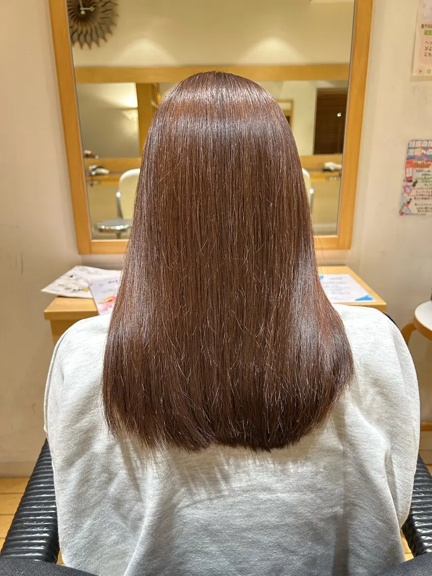 カラー ヘアカラー 大窪 菜月のヘアスタイル