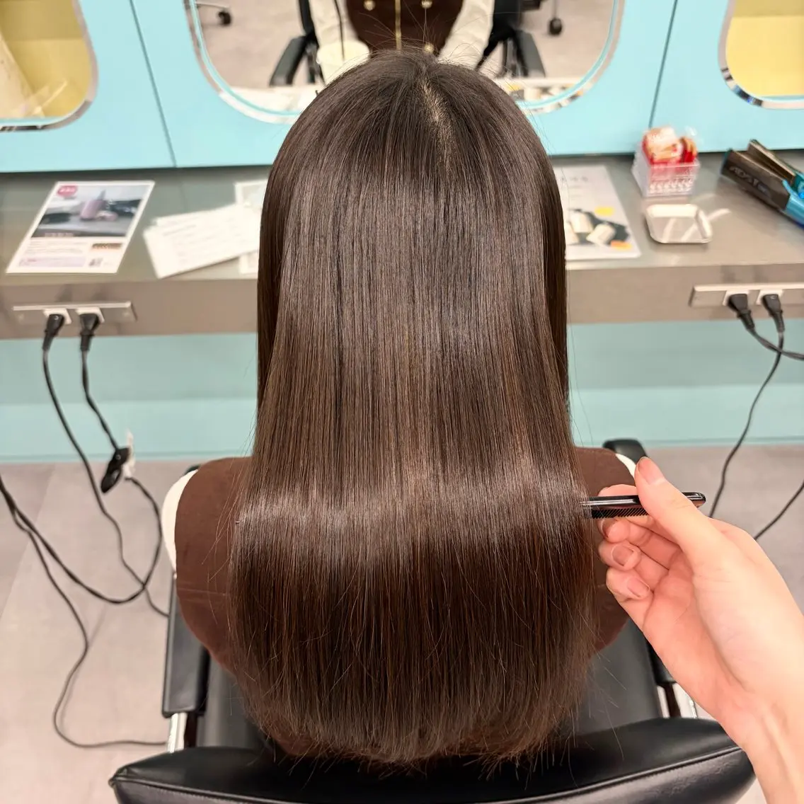 ロング 切りっぱなしボブ ボブ 顔まわりレイヤー 顔周りカット 髪質改善 kyon🎀 透明感カラー/西梅田のヘアスタイル