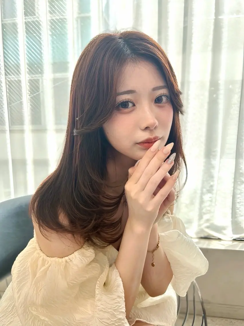 ミディアム カット ヘアカラー 木串 楽人のヘアスタイル