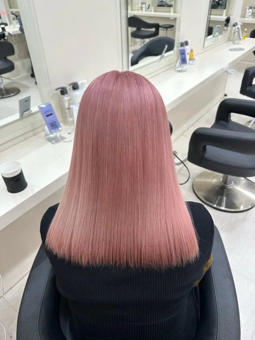セミロング カラー ヘアアレンジ 🎀 yuuka🎀のヘアスタイル