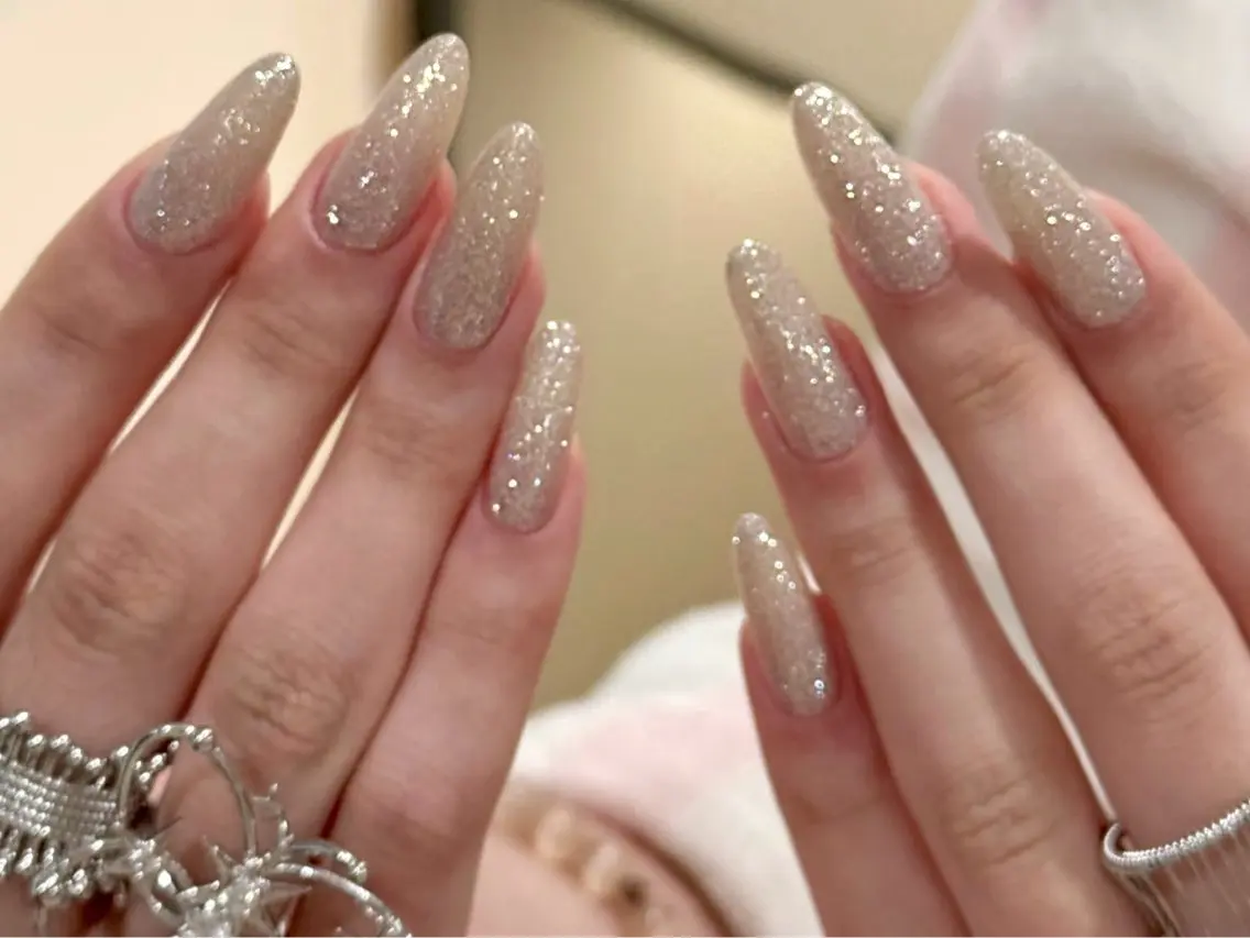 ネイル ハンドネイル salon de Tiaraのネイルデザイン