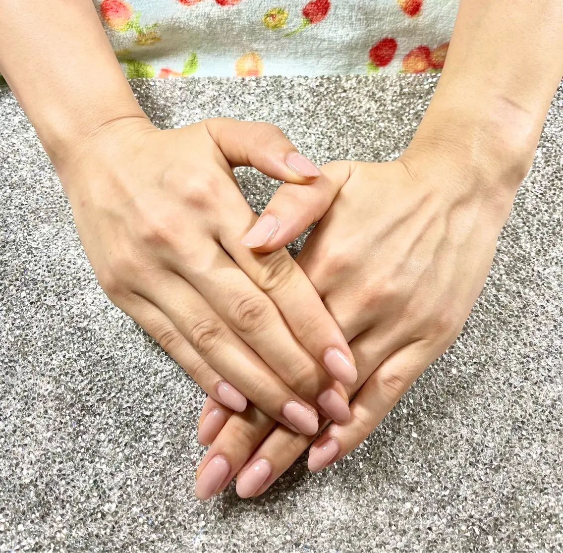ネイル オフィスネイル ピンク ピンクベージュ シンプルネイル ハンドネイル Tairacchi タイラッチのエステ・リラクイメージ