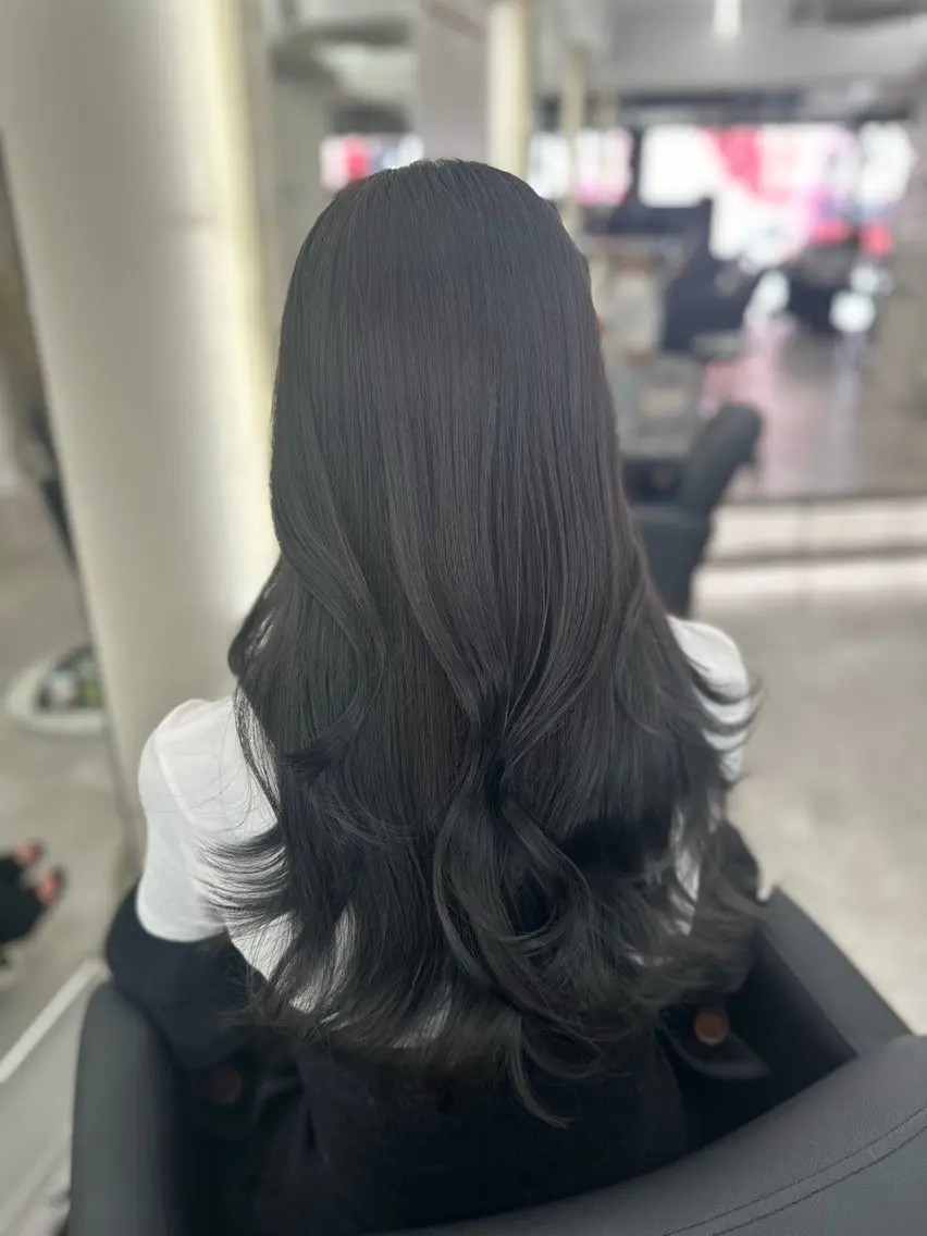 ロング カラー カット ヘアカラー 堀江/髪質改善/ ナチュラルカラーのヘアスタイル