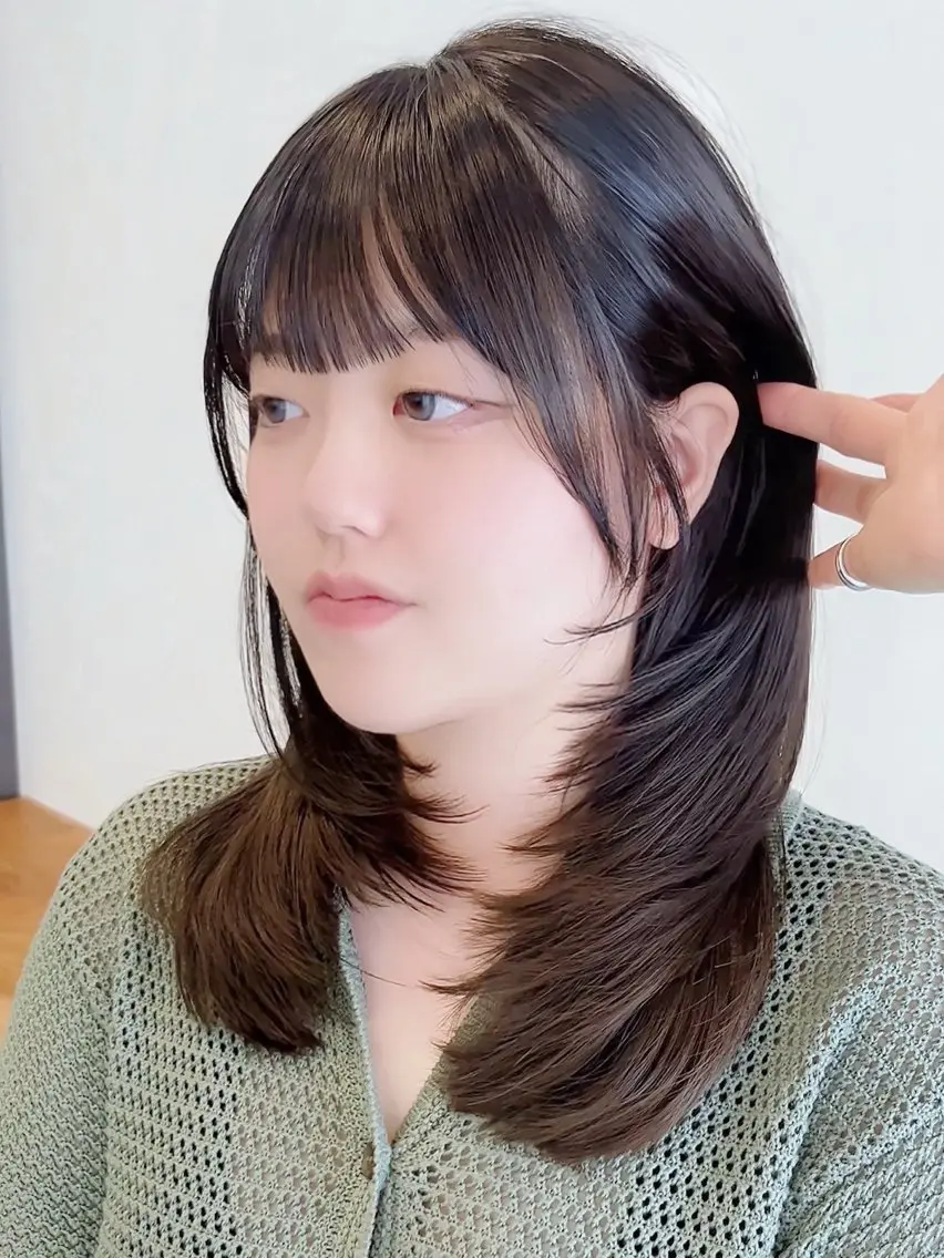ミディアム カット 大西 れいやのヘアスタイル