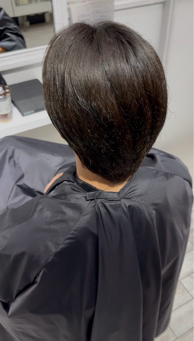 ショート カラー 大谷 未來のヘアスタイル