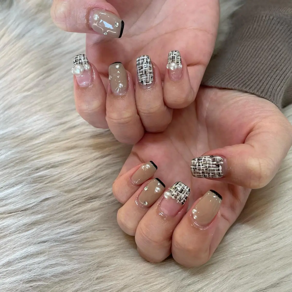 ネイル ツイードネイル ワンホンネイル Nail Salon Gummi.のネイルデザイン