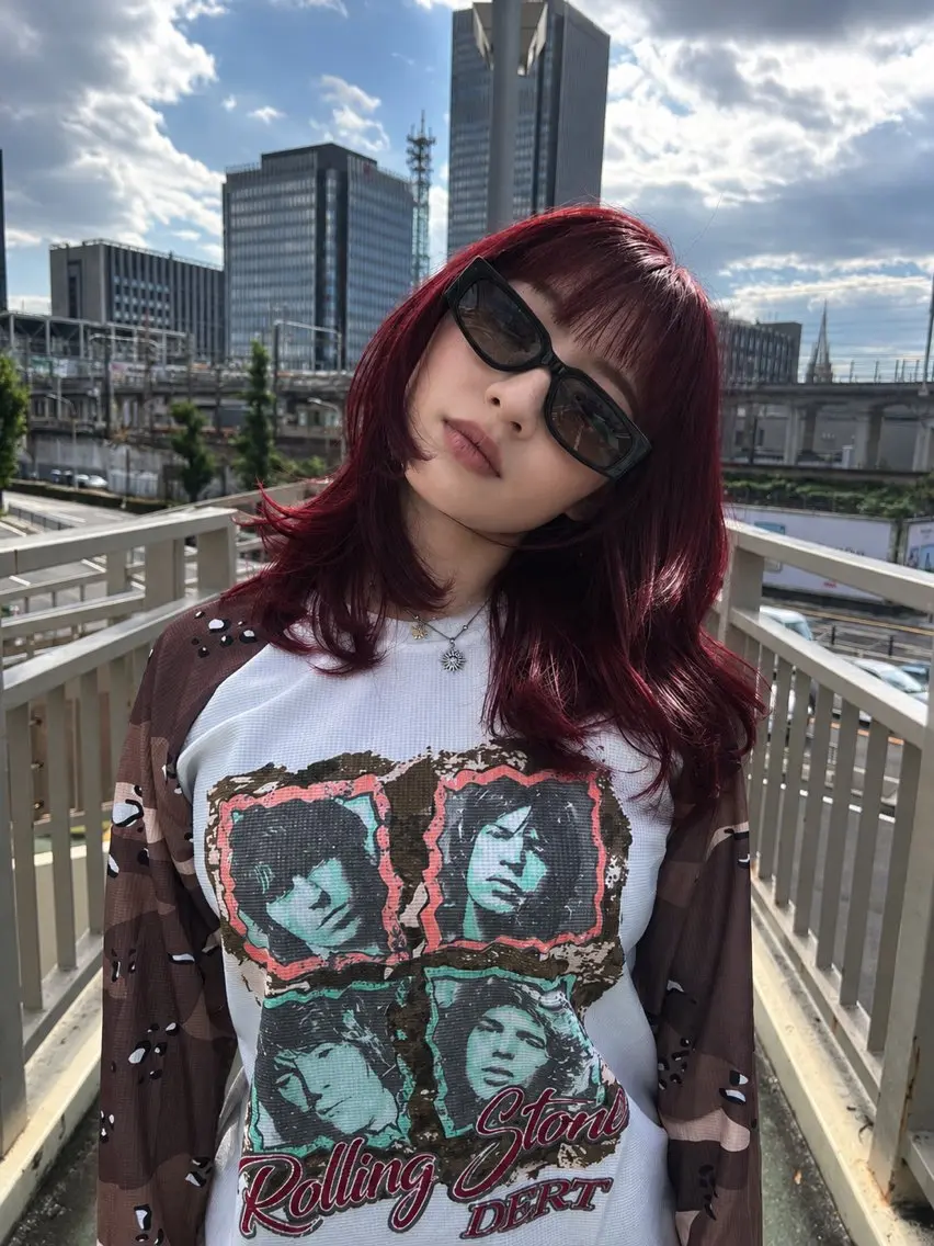 ミディアム カット ヘアカラー トリートメント DEAN ISLA 海外風ヘアサロンのヘアスタイル