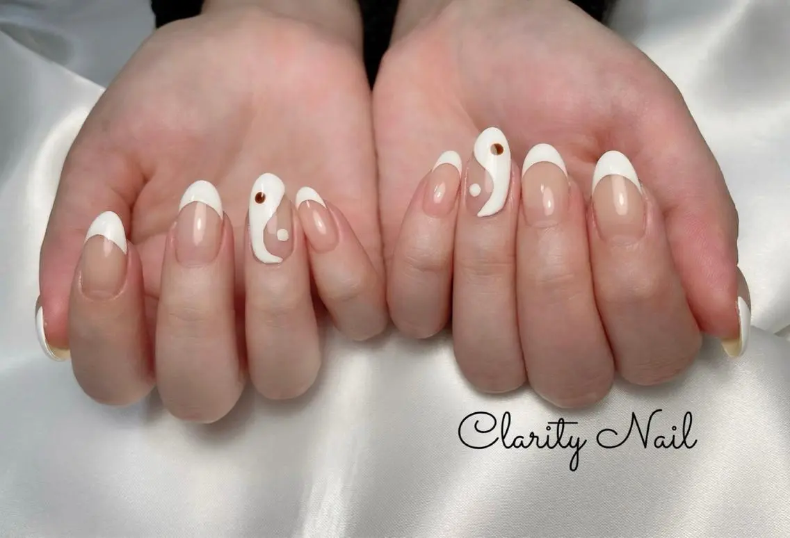 ネイル アートネイル フレンチネイル ハンドネイル Clarity Nailのネイルデザイン