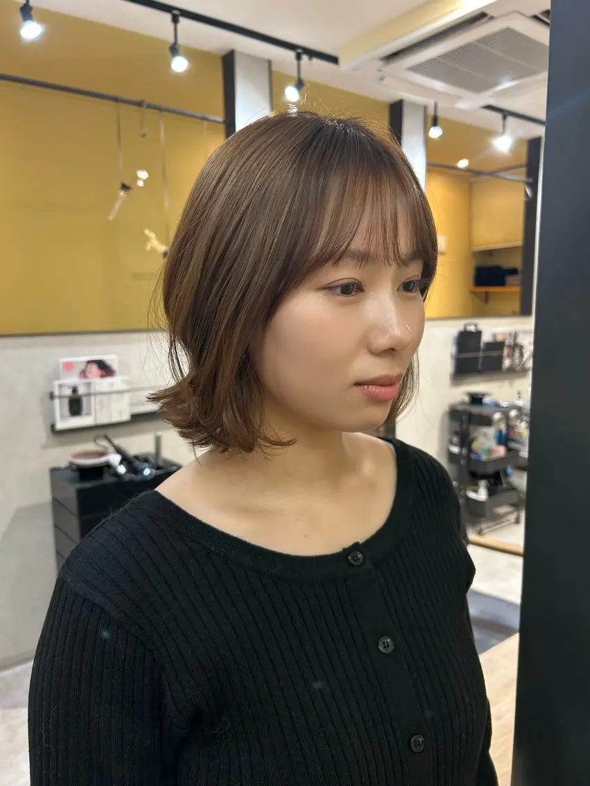 ミディアム パーマ ミディアムパーマ ボブ デジタルパーマ カット パーマ hubhair レイヤー/透明感のヘアスタイル