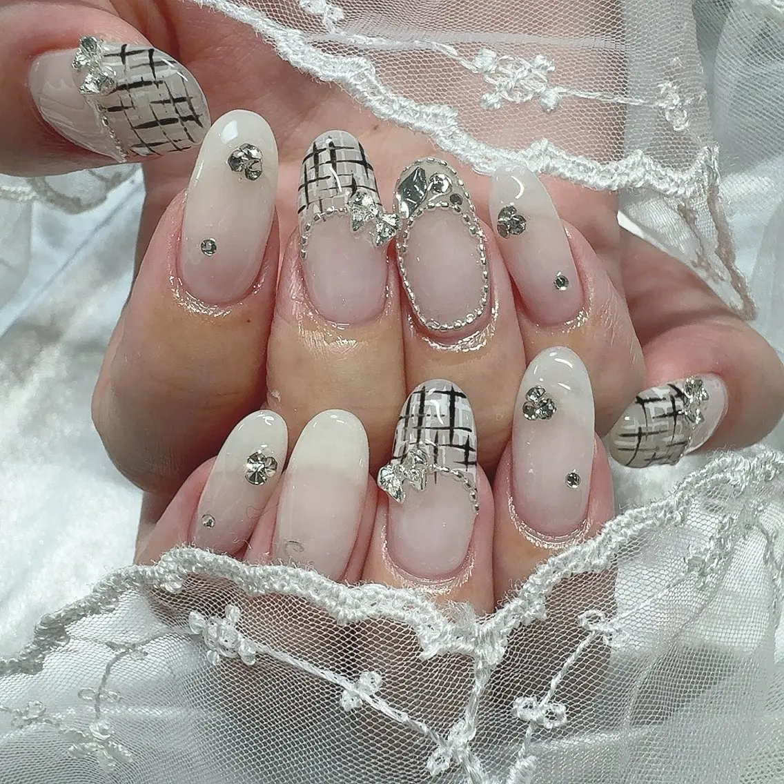 ネイル ハンドネイル フットネイル Best Nail NANA🤍のネイルデザイン